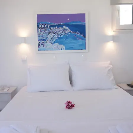 Maria Elena - * Mykonos Town
