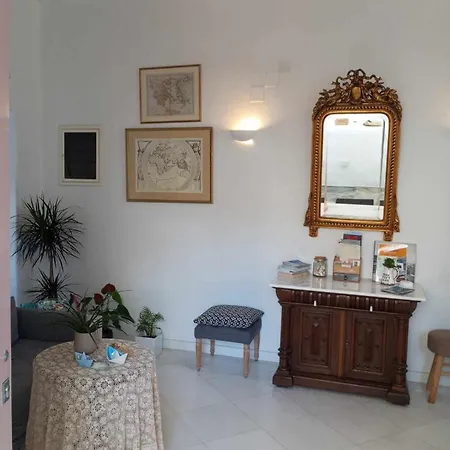 Maria Elena - Hotel